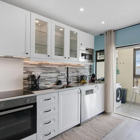 Marina View - Da Rocha *