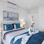 Apartment Marina View - Da Rocha *