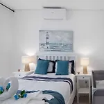 Apartment Marina View - Da Rocha